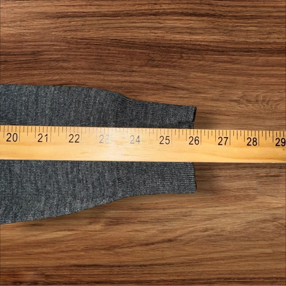 EUC Polo Ralph Lauren Merino Wool Slim Fit Men’s XL‎ PULLOVER VNECK Ls Grey